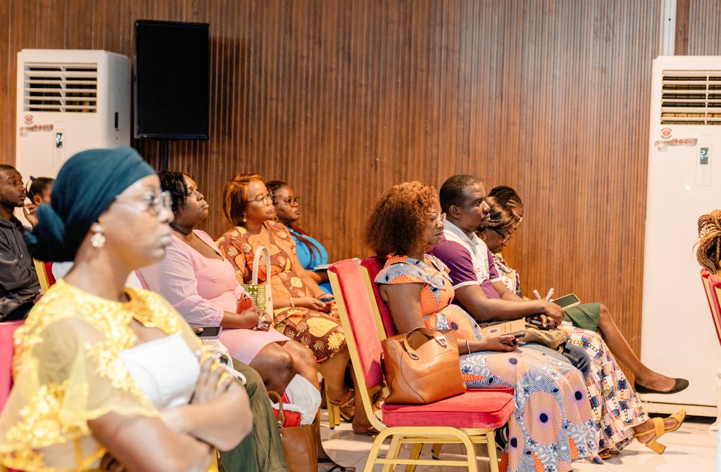 le 29 juillet au 1er Août, a eu lieu la cérémonie du lancement officiel du projet ''C'est la vie 2'' à l'hôtel Capitole, suivie de l'atelier de co-formulation des stratégies de campagnes communautaires et médias organisée par L'ONG RAES.
#OngMessi
#Raes
#Afd
#Equipop
#Solthis