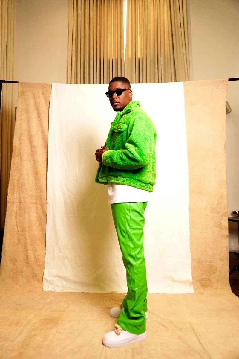 ShaunOkojie's tweet photo. Na this night we go scatter dance floor.. Are y'all ready to groove with Shaun and keep your eyes on tonight's Saturday night party. No dull moment, just pure enjoyment, leggo 🕺🏾🪩  
#GrooveWithShaun
#BBNaija
#ShaunOkojie https://t.co/gKgWztYuuX
