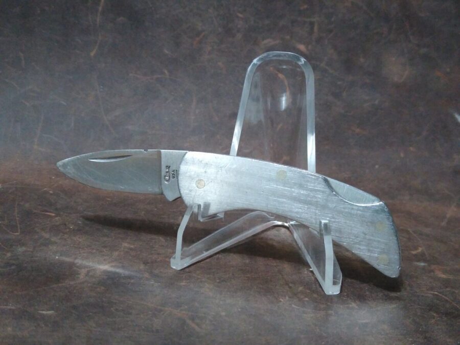 NostalgiaKnives's tweet photo. Case XX™ USA 1993 056L Stainless Steel Lock-Back Pocket Knife[Used- Near Mint Cond.]

 ~ Price: $21.49 ~

 https://t.co/lAPglcTVqo 
#knives #knifelife #everydaycarry #pocketknife #knivesforsale #campgear #outdoorlife #hunting #caseknives https://t.co/l18s8uztNM
