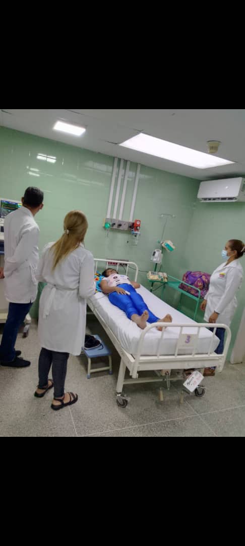 Pase de Visita. Sala de Hospitalización.CDI Gran Colombia Parroquia Santa Rosalía Distrito Capital #CubaPorLaVida