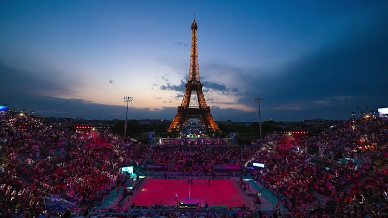 zoragent's tweet photo. @Meyeownboss The most beautiful Olympics… https://t.co/4SLypU4tQt