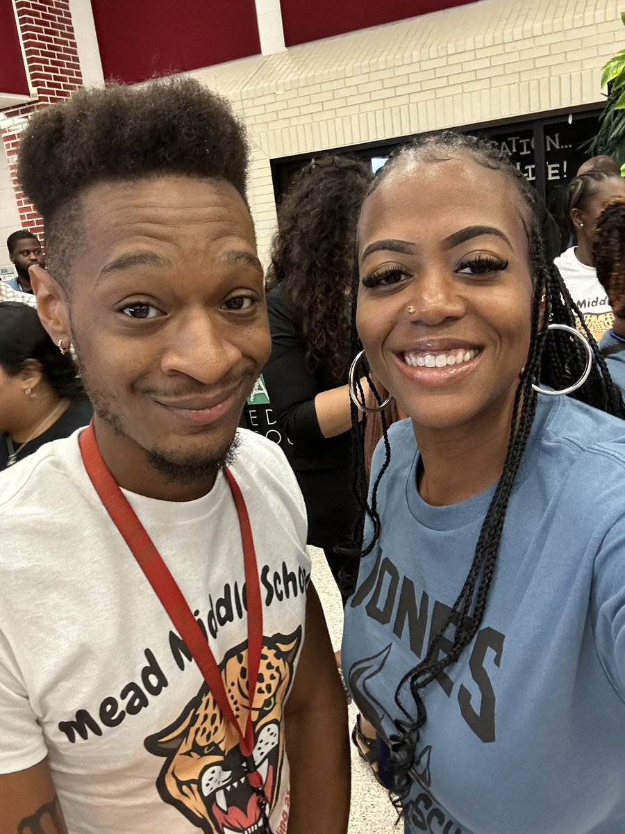 Tameshia Adams (Singleton) tweet media