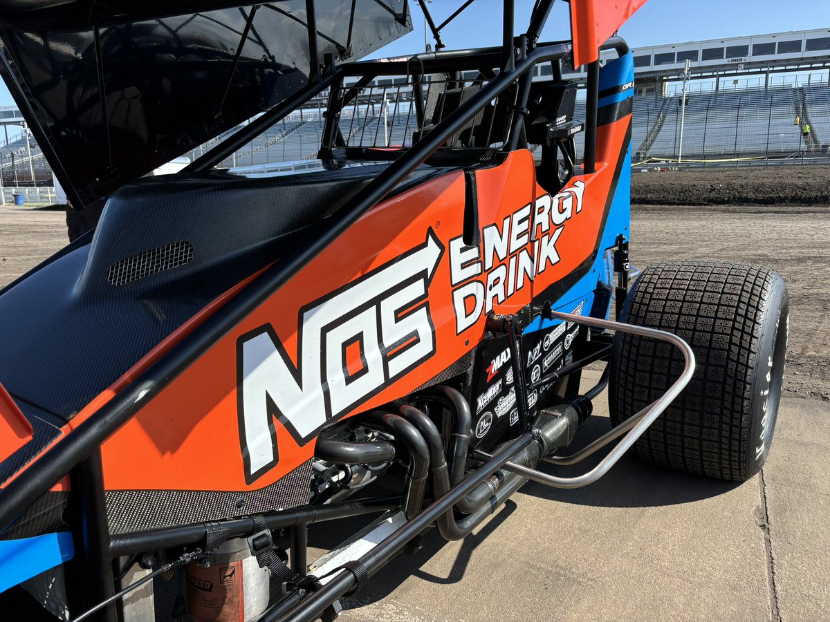 American Sprint Car Series (@ascsracing) on Twitter photo A third-place Qualifying effort and finishes of second in his Heat and sixth in the Feature give <a href="/TyCourtney7BC/">Tyler Courtney</a> the outside of the front row for tonight's main event.
Does "Sunshine" add another marquee Sprint Car title to his resume tonight? A third-place Qualifying effort and finishes of second in his Heat and sixth in the Feature give <a href="/TyCourtney7BC/">Tyler Courtney</a> the outside of the front row for tonight's main event.
Does "Sunshine" add another marquee Sprint Car title to his resume tonight?