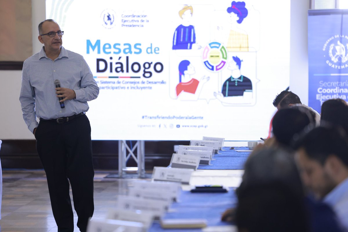 GuatemalaGob's tweet image. ¡Seguimos coordinando grandes avances! ✔️ Gobernadores y alcaldes de distintos departamentos participan en las Mesas de Diálogo impulsadas por la @SCEPgt para fortalecer el #Siscode. 🤝

Con mejores decisiones y soluciones para nuestras comunidades, Guatemala sale adelante. 🇬🇹