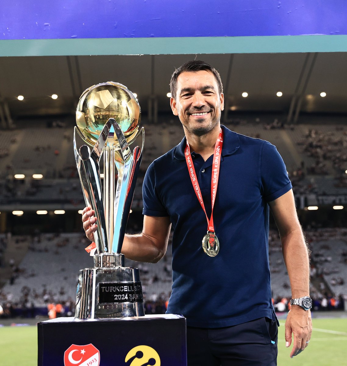 Cup Hunter 🏆

𝐆𝐢𝐨𝐯𝐚𝐧𝐧𝐢 𝐯𝐚𝐧 𝐁𝐫𝐨𝐧𝐜𝐤𝐡𝐨𝐫𝐬𝐭 😎