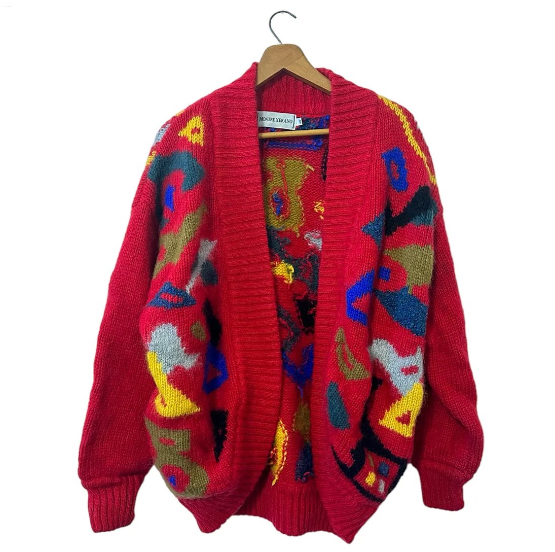 BeardedBee's tweet image. Relive the vibrant 90s with this colorful abstract funky vintage shawl cardigan, straight out of a Saved by the Bell episode! 🌈🛍️ #SavedByTheBell #90sFashion #VintageStyle #RetroChic