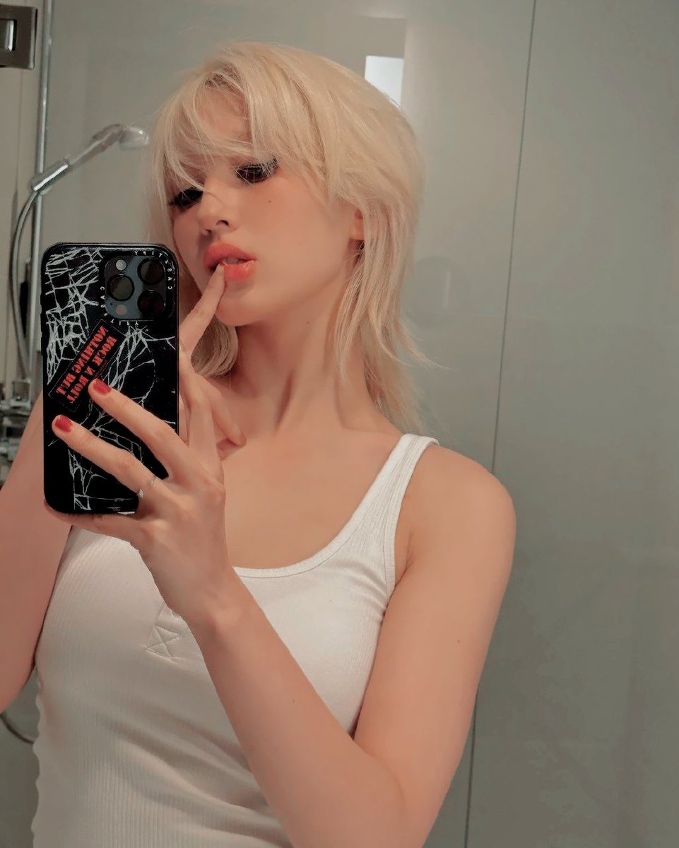 onlydevill's tweet image. ⠀
⠀
⠀⠀⠀⠀⠀⠀𝐚⠀⁎⠀𝐬𝐮𝐩𝐞͟𝐫𝒔𝒕𝒂𝒓⠀୫⠀𝐚𝘂𝐫𝐚⠀! 
⠀⠀