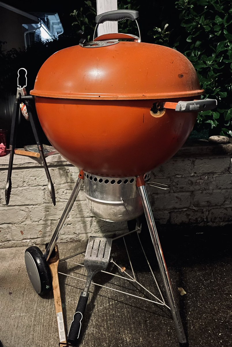 #weber
#kettle
#BBQ 
Universal Design