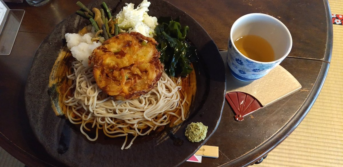 113uWY8ile8wppT's tweet photo. At lunchtime at the temple cafe in the mountainside, history and faith were intricately intertwined, giving us a strange feeling, but we also enjoyed some very delicious Japanese soba noodles.😘
#templecafe
#お寺cafe夢想あん
#isinomaki
#Miyagi https://t.co/nvagMT39l8