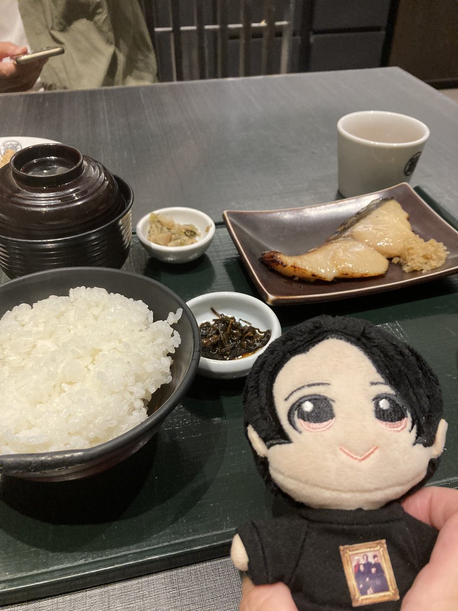 VOOQZ6teZcTBMyg's tweet image. 来ました♪楽しみ😊✨
お昼ご飯食べてる間に外は雨だったの😳
#SLEUTH
#戸塚祥太