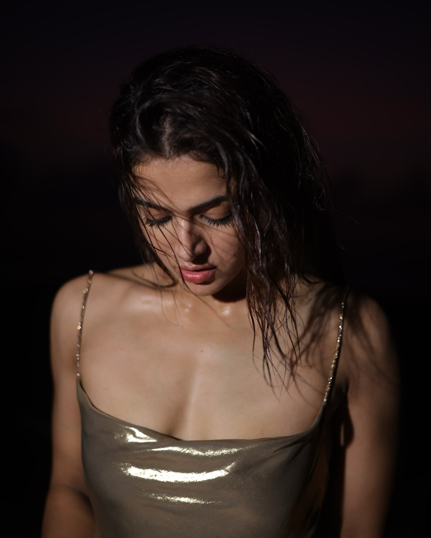 GUG24coacAA38gu?format=jpg&name=large