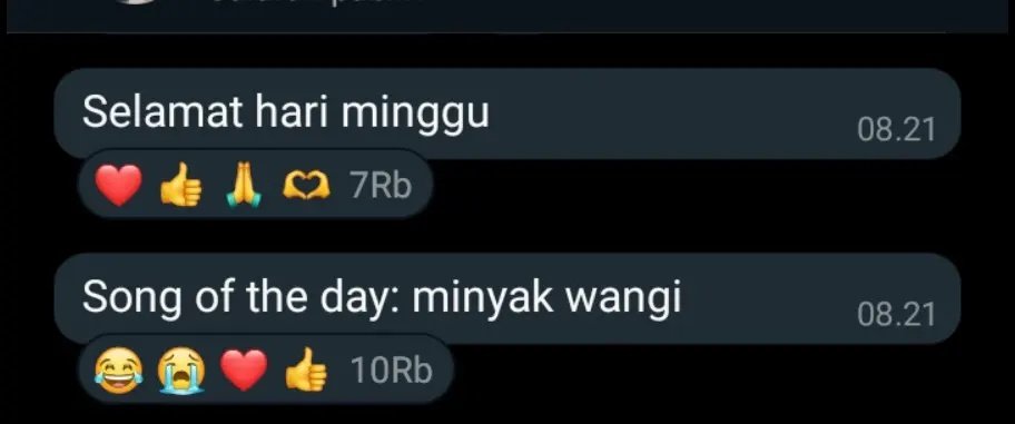 ArbaumM's tweet photo. Maxwell ini kayak bapak-bapak hari minggu yang pagi nyetelnya dangdut sambil ngerjain sesuatu ntah bisa nukang, benerin seng, motong kayu yang pokoknya berisik dan bisa bikin anaknya bangun pagi🤣😭 #timsekop https://t.co/GsC4v8v6hf