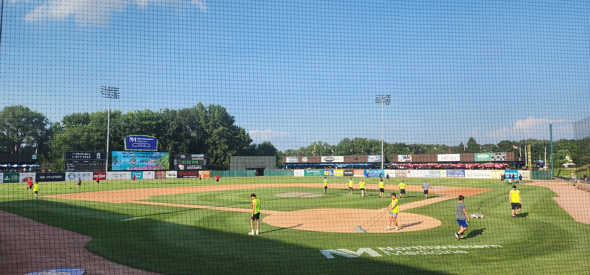 RyanJ1021's tweet photo. 9 Innings of Summer: Game 9 FINAL

Kane County Cougars vs Sioux City Explorers 

Explorers win 5-3 https://t.co/phAYCqpHSy