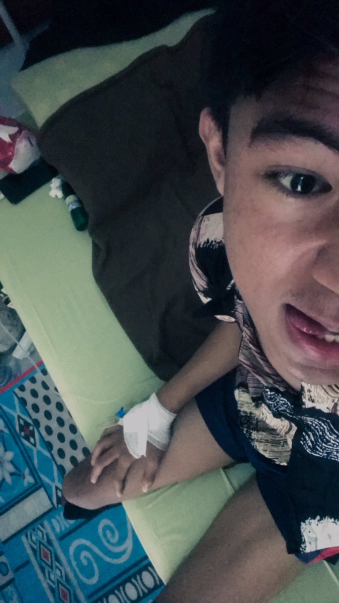 sumerta61479849's tweet photo. NGaku lu pada siapa yg bawa nafas gw🫵🏽😮‍💨.
Tanggu jawab anying ketua lagi sesek Nafas, nanggung bet cuma ngambil setengah 🥱 https://t.co/cczcddMNMX