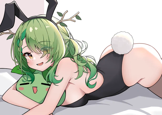 Oops, happy belated bunny day!#FineFaunart 