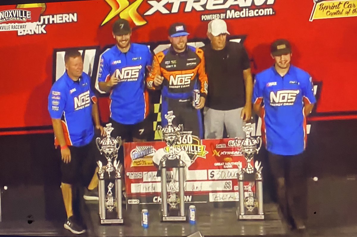 jennifer tweet media