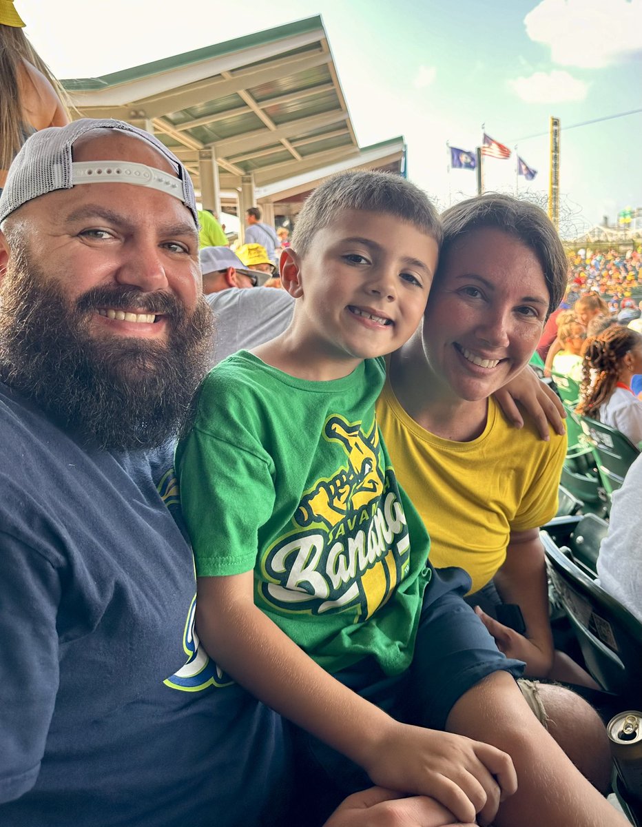 natgarrett05's tweet photo. Banana Ball 2.0 ⚾️🍌 https://t.co/J87qLIhCVm