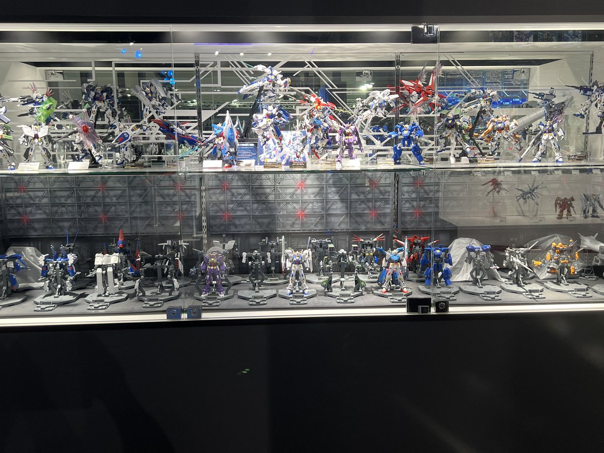 Lg25Q's tweet photo. ガンダムベースに行って来ました。 https://t.co/TgcbDDHoAX