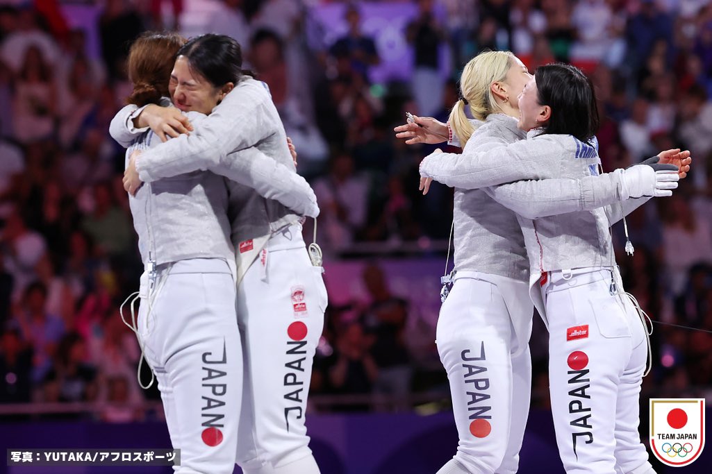 11misaki20's tweet photo. パリオリンピック団体戦で銅メダルを獲得することができました🥉✨
⁡#TEAMJAPAN
#一歩踏み出す勇気を https://t.co/oaZdhXprGB