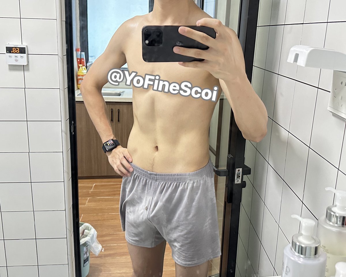 YoFineScoi tweet media