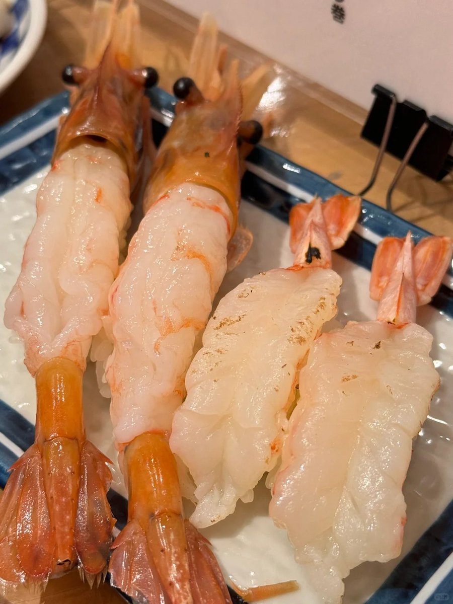 deaemolly3's tweet photo. 週末に食事を楽しむのが一番楽しいです🤤
夜はお酒を飲んでいるともっと完璧になりま
長い間ほろ酔いを体験したことがありません✌️😂 https://t.co/As2rtZGp0m