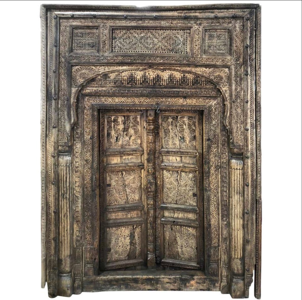 MiddleAsia1's tweet image. Antique Hand-Carved Wood Doorway from Afghanistan´s Nuristan province. Date 1800 AD.
