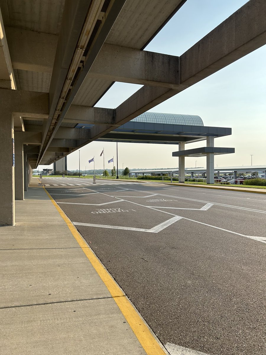 Eric Dreshfield (He/Him) (@ericdresh) on Twitter photo Thanks <a href="/WITnessSuccess/">WITness Success Conf</a> for a great event…and thanks <a href="/Budget/">Budget Car Rental</a> for a nice ride to and from Louisville. I’m back at <a href="/FlyEVV/">Evansville Regional Airport</a> dropping off the rental car. Thanks <a href="/WITnessSuccess/">WITness Success Conf</a> for a great event…and thanks <a href="/Budget/">Budget Car Rental</a> for a nice ride to and from Louisville. I’m back at <a href="/FlyEVV/">Evansville Regional Airport</a> dropping off the rental car.