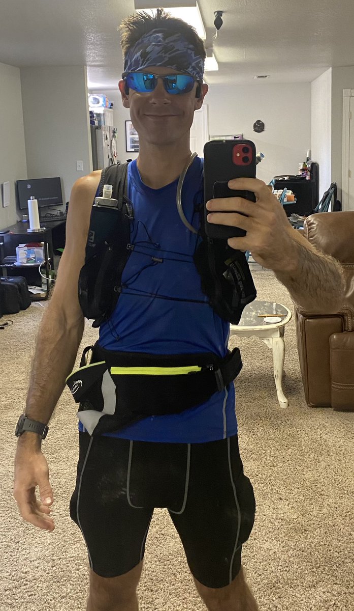 AndrewLeeGreene's tweet image. Day 13 of the Ultra Journey. Redemption time is on the horizon as I eye the 54K Bridgeport Trail Run with Blaze Trails on February 15, 2025. Last time, I DNF’d, and that unfinished business has haunted me ever since. I still have the trail shirt and bib # in my car… #TeamGreene