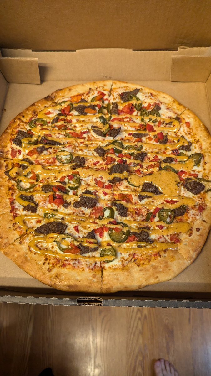Smugzug (@smugzug) on Twitter photo I might have gotten outvoted on which crust to get, but this collab pizza from <a href="/ESPizzaHouse/">EastsidePizzaHouse</a> tonight, legit 🔥
As always, you can't miss with a pizza from Eastside! I might have gotten outvoted on which crust to get, but this collab pizza from <a href="/ESPizzaHouse/">EastsidePizzaHouse</a> tonight, legit 🔥
As always, you can't miss with a pizza from Eastside!