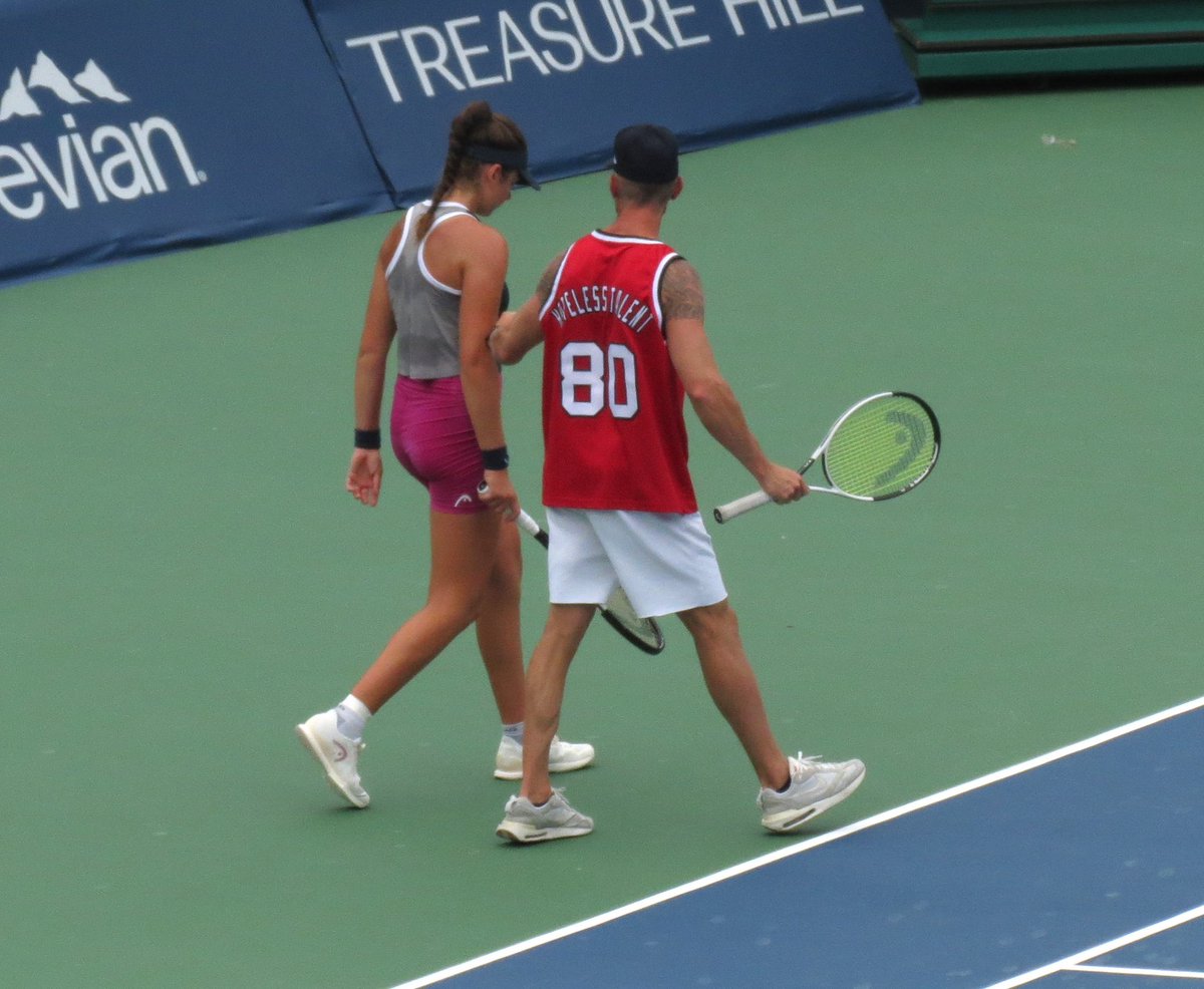 McIntyreTennis's tweet photo. Canada’s Marina Stakusic having a pep talk from coach @robsteckley today during their pre @NBOtoronto practice on Centre Court. 

Her first main draw appearance in her hometown event will be against a qualifier. https://t.co/Qs84lomlVa