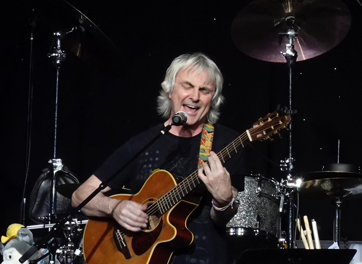 Have you checked out Tom’s KICKSTARTER campaign? 
This link will take you there - 

kickstarter.com/projects/tomto…

Thank you again to everyone for your generosity and support!

#passion #guitartistsofinstagram  #musicality #greatquotes