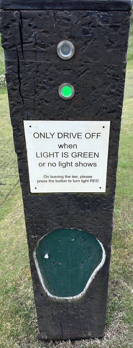 Rick Golfs tweet media