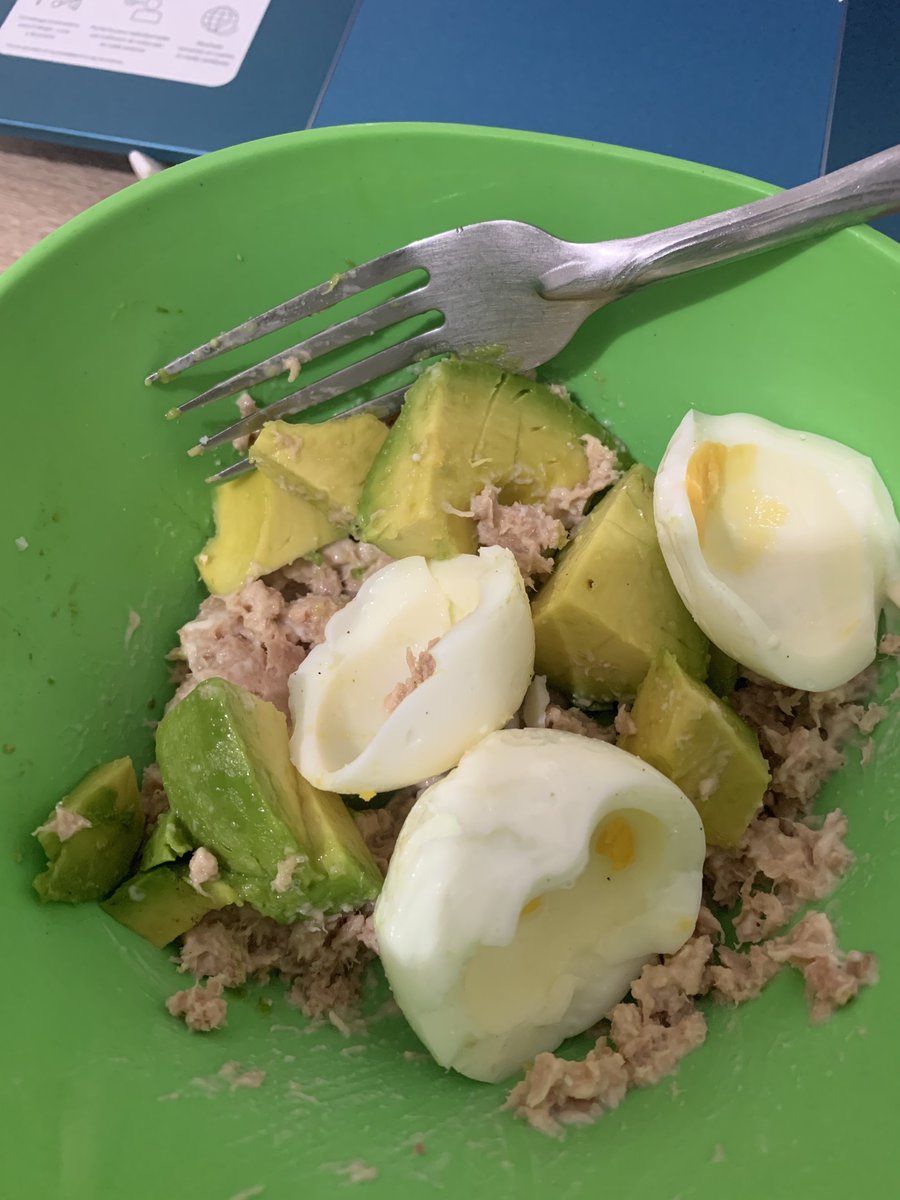 ltxedtwt's tweet photo. cada que siento/se que engorde, como esto y me gusta tanto, se considera sage food ? https://t.co/YGFOpLMHfX