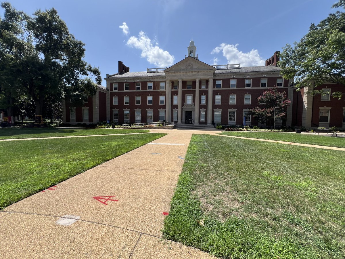 KenzieAlston33's tweet image. Thank You @CoachDavisHU and @Howard_WBB for the Elite Camp invite! I had a lot of fun! #HUYouKnow