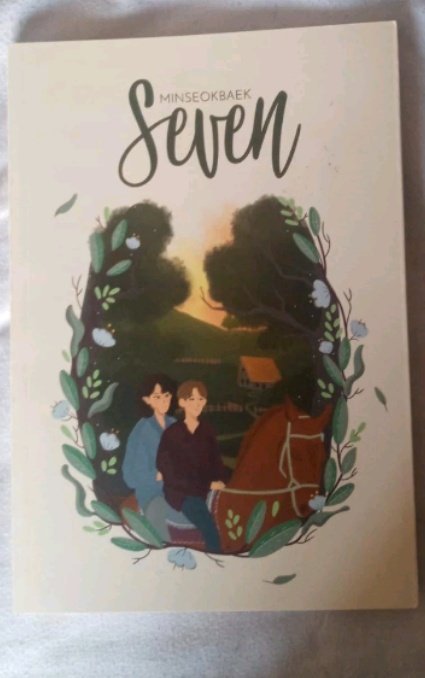 nicolaskyu's tweet photo. Olá pessoas estou em busca desses livros de fanfic do exo 

Procuro para venda/ procuro alguém vendendo os ficbooks de:

Tiro certeiro 
Simulador de namorado (SINA)
Seven 
Jardim de cerejeiras (JDC)

Não me preocupo com brindes ou avarias, chame na dm e negociamos! ❤️ https://t.co/EBU6n6sVEm