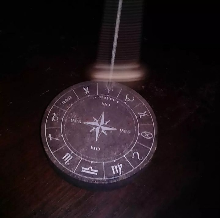 thot1971r's tweet photo. Desean las riquezas de un país suramericano, han generado un desgracia, para mañana tener que depender de ellos, ya que su imperio cae en lentitud. #instagram #bookstagram #ONU #OEA #OTAN #MonkeyApp #love #family #03Ago #03Agosto #03Agos #USA #american #Arabie_Saoudite https://t.co/xchSikw2cl