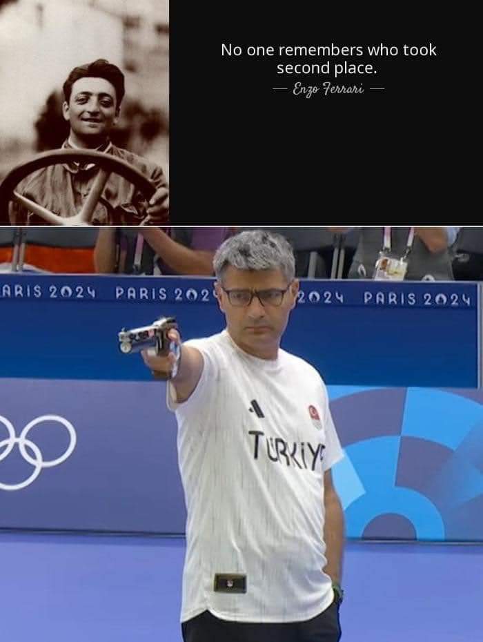 memes_sap's tweet photo. Then this guy!! 👀👀👀
#OlympicGames #Olympics #Olympics2024Paris #OlympicGamesParis2024 #Olympics2024 #OlimpiadasParís2024 #ParisOlympics #Paris2024Olympic https://t.co/7fc2SDBIJ1