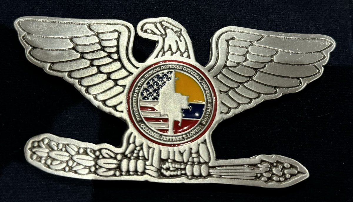 JorgeECastilloL's tweet photo. 🟨⬛️Solo los vieja guardia lo entenderán.
La lucha apenas comienza.
#ResistenciaLibertaria 🇨🇴🤝🇺🇸 @CombatVeteranX
#TeamDoD @LaOlaLibertaria https://t.co/5Oz2L6KYgk