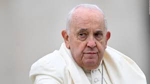 MARCELOFAVAOK's tweet photo. AHORA SE ENTIENDE EL SILENCIO DE FRANCISCO

DIOSDADO CABELLO, LA HIJA DE CHAVEZ Y MADURO, TIENEN CUENTA EN LA BANCA DEL VATICANO,  DIOSDADO CABELLO 50 MILLONES DE EUROS. LA HIJA DE CHAVEZ, 850 MILLONES DE EUROS Y MADURO POSEE MAS DE 800 MILLONES DE EUROS. https://t.co/9aAHXat0FF