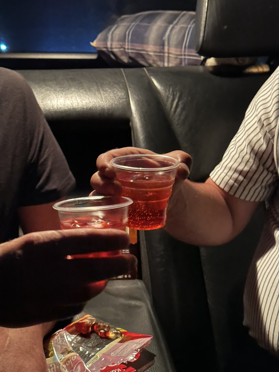 Yine biz <a href="/MuhammetErenSe3/">Mehmet</a>  seviliyosun güzel insan #konya #alkol #viski #chiways