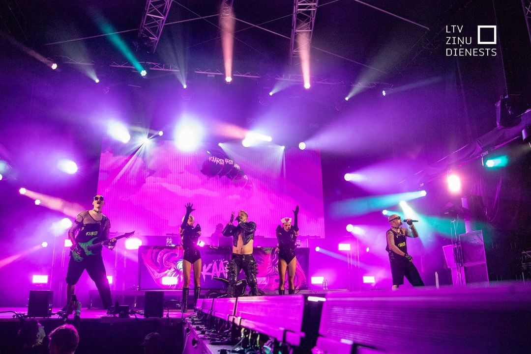 lira_kaarijajp's tweet image. Beauful pics from ltvzinas ig (2/2)
#Käärijä #カーリヤ #summersound