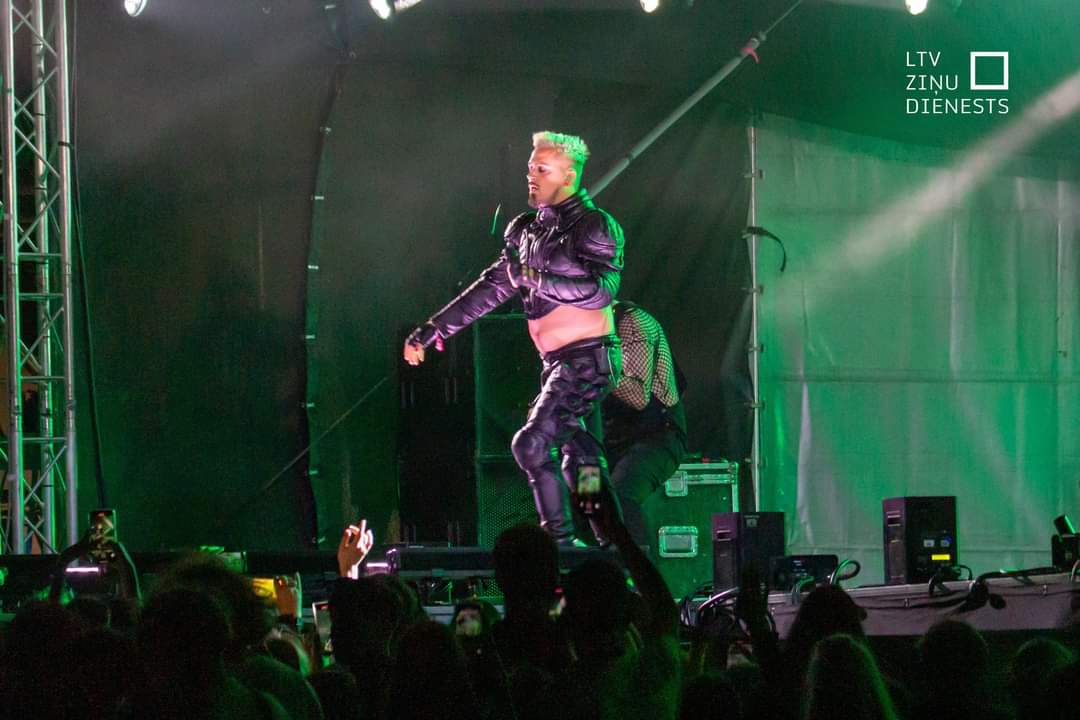 lira_kaarijajp's tweet image. Beautiful pics from LTV FB(1/2)
#Käärijä #カーリヤ #summersound

facebook.com/ltvzinas