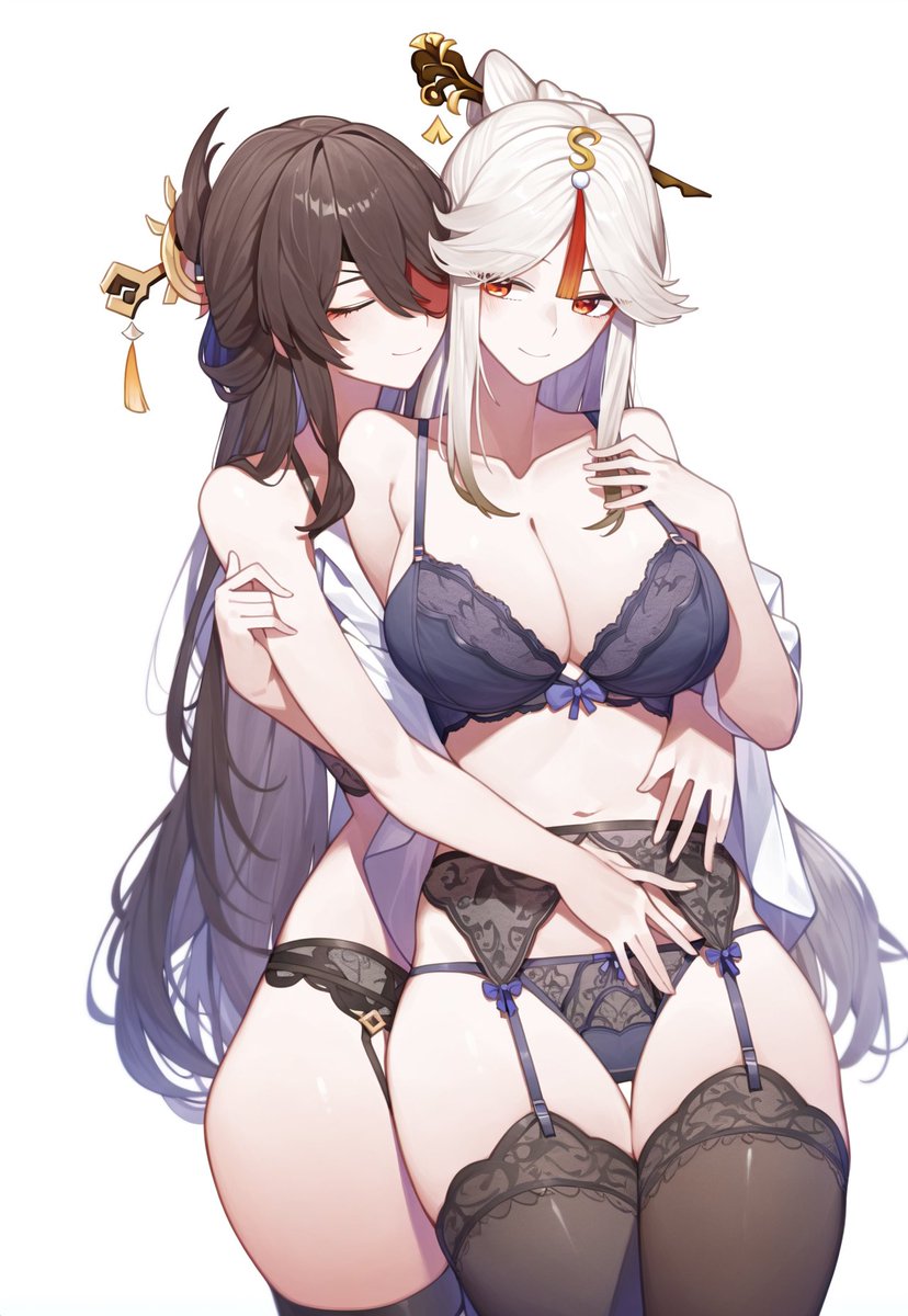 Así es, ya 5 mesecitos de vivir cada día a tu lado mi vida y creeme que seguirá siendo así porque te amo mucho y me pequeño corazon es todo tuyo mi cielo, te amo y lo haré hasta que mi cuerpo no de para más~💜✨