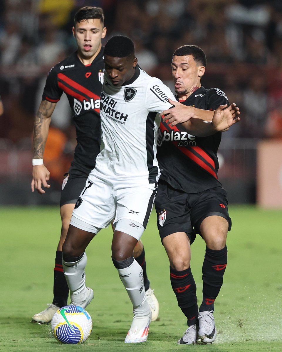 CRAQUE DE BOLA!

Foi barato.