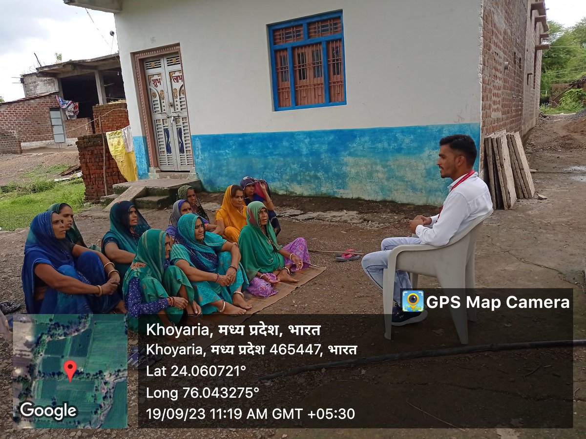 मित्र वही है,जो हर खुशी हर गम में,
साथ देने का करें , सार्थक प्रयास।
मित्र वही है, अधीर मन को
बहलाने की, जिससे हो आस ।
#शिवराज_के_जनसेवा_मित्र
<a href="/ChouhanShivraj/">Shivraj Singh Chouhan</a> 
<a href="/DrMohanYadav51/">Dr Mohan Yadav</a>
<a href="/rshuklabjp/">Rajendra Shukla</a>
<a href="/prahladspatel/">Prahlad Singh Patel ( वृक्ष से जल, जल से जीवन)</a>
<a href="/JagdishDevdaBJP/">Jagdish Devda</a>
#Mukesh