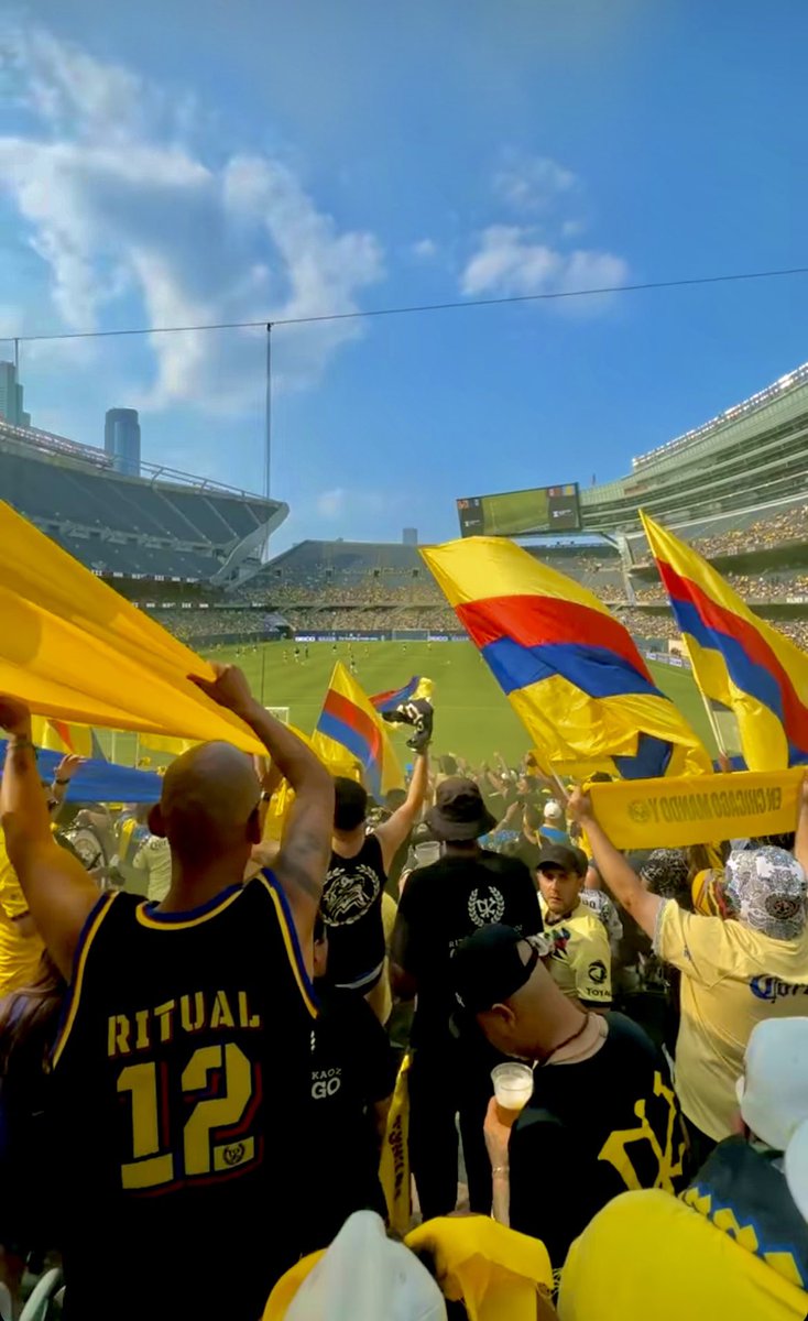 johncarp1916's tweet photo. Donde juegue el @ClubAmerica, ahí siempre van a estar Los dueños del gabacho para alentar y darle vida a la tribuna.
Estamos por el escudo y los colores, no los directivos.
¡Nos vemos en San Diego!
#LosDueñosDelGabacho
#LQME2P https://t.co/KFeemSSXcJ