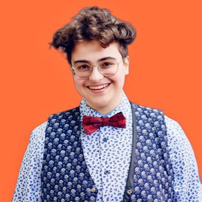 Veggietableh's tweet photo. @thepeacepoet99 You look like the images of a transvestigated Kyle Rittenhouse. https://t.co/zryN4j2jbm