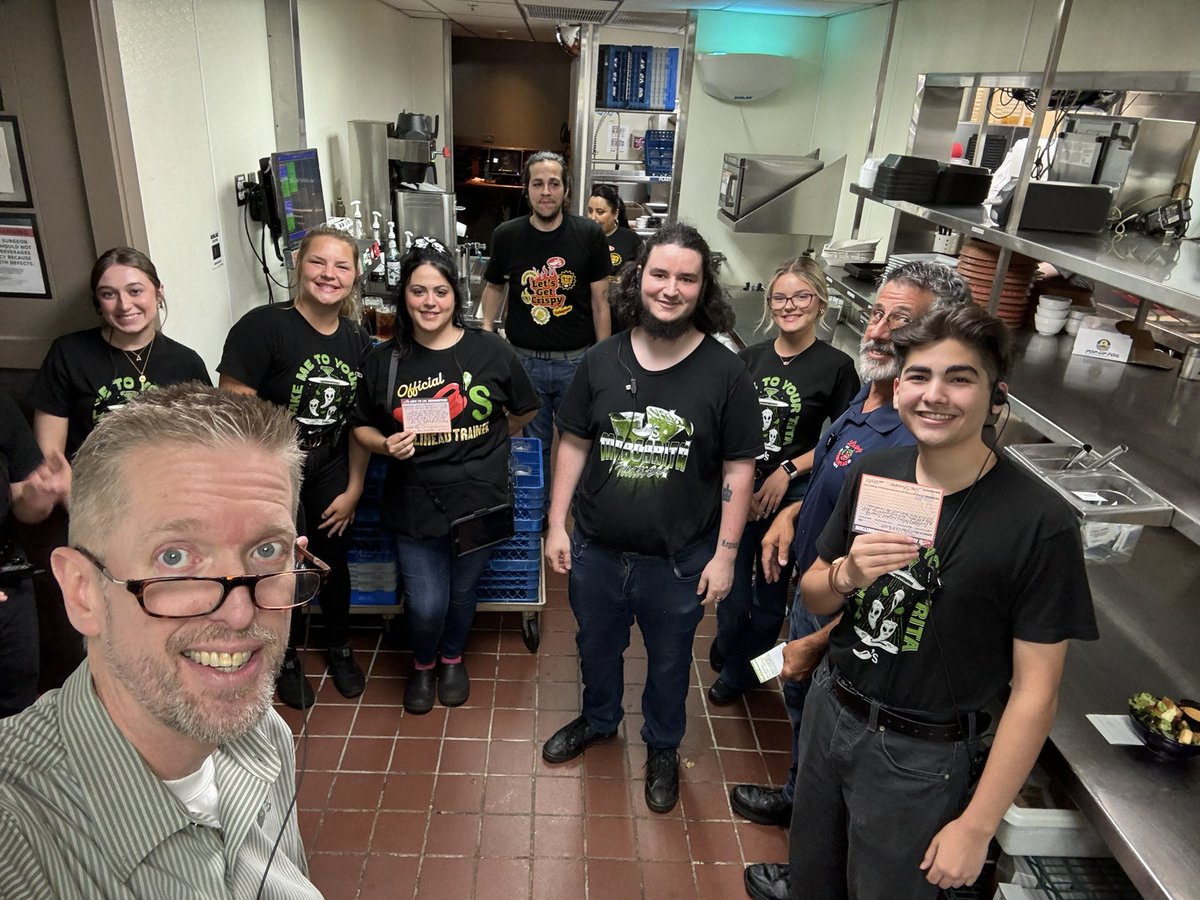 Randy Daniels (@randy47919) on Twitter photo It’s raining ATL’s here at Romeoville. 🎉🥳🎊Celebrating some chiliheads 3 month milestones and some great GWAP and Clean scores. <a href="/Kim_Mohr1/">Kim Mohr</a> <a href="/train3rgirl/">Kimberly Harding</a> <a href="/NicholasBPaxton/">Nicholas Paxton</a> It’s raining ATL’s here at Romeoville. 🎉🥳🎊Celebrating some chiliheads 3 month milestones and some great GWAP and Clean scores. <a href="/Kim_Mohr1/">Kim Mohr</a> <a href="/train3rgirl/">Kimberly Harding</a> <a href="/NicholasBPaxton/">Nicholas Paxton</a>