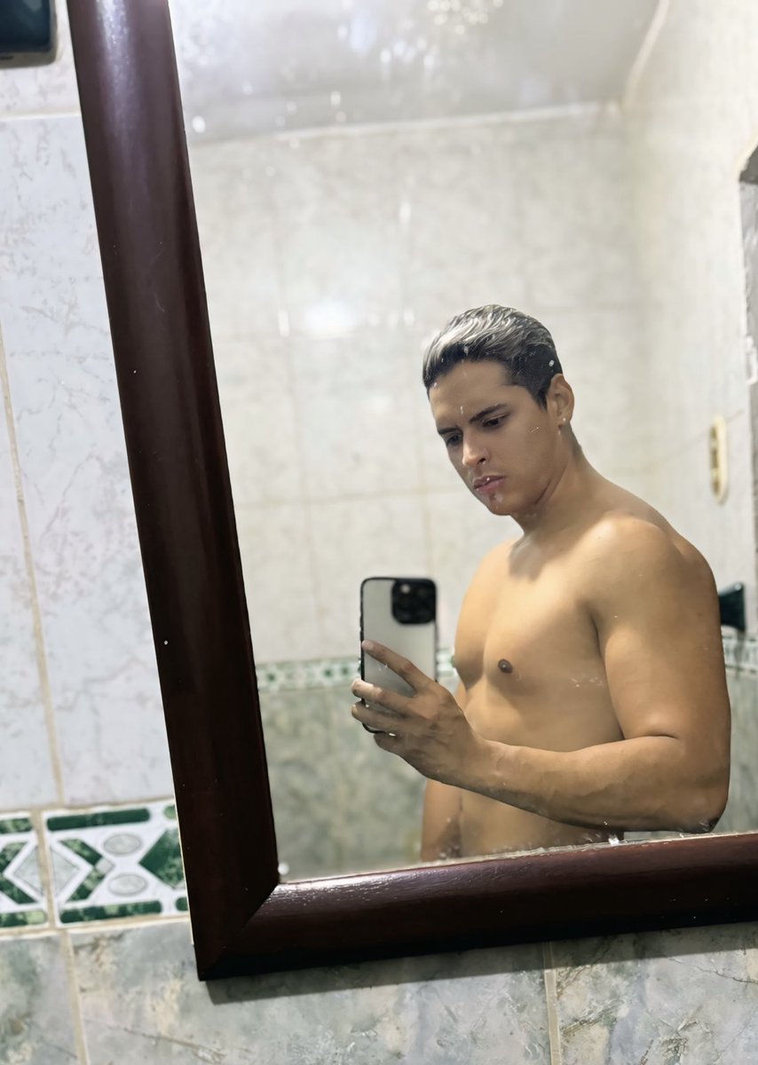 GUSTAVO⚡ (@xxxgalm) on Twitter photo 