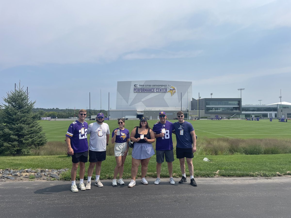 DaveMitchell167's tweet photo. Thanks to @lutherfootball alum &amp; current @Vikings Asst Player Performance Coordinator Dan Ridenour for getting us great seats for today’s practice and taking time out of his busy schedule to say hi!  All @luthercollege grads/employees in these pics!  Keep hammering!  #SKOL #TLAN https://t.co/UX5gcLYb96